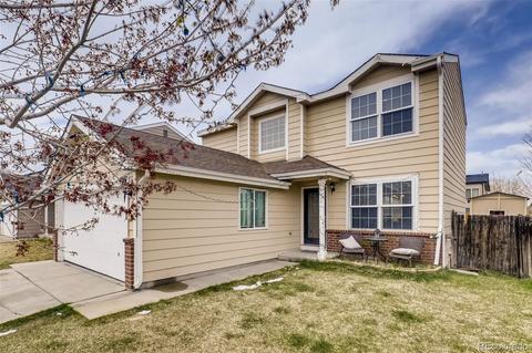 4847 Duluth Ct, Denver, CO 80239 photo 1