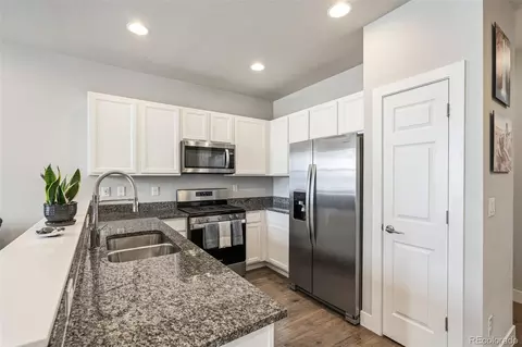 Kitchen - 16282 E 47th Pl, Denver, CO 80239 photo 2 of 5
