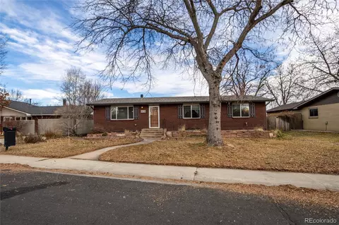 1418 Sunset St, Longmont, CO 80501