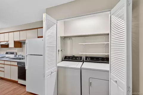 6434 E Bates Ave, Denver, CO 80222 photo 17