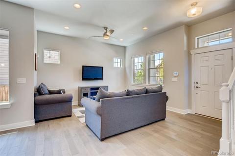 10230 E 26th Ave, Aurora, CO 80010 photo 4