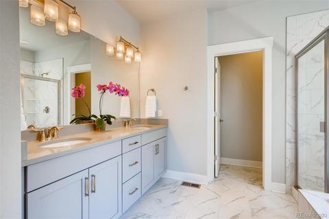 10230 E 26th Ave, Aurora, CO 80010 photo 16
