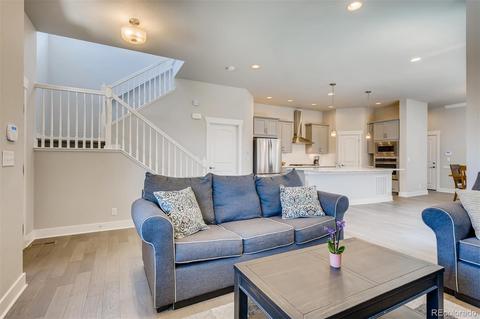 10230 E 26th Ave, Aurora, CO 80010 photo 5
