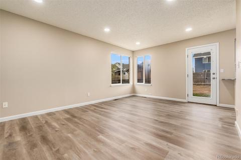 4946 Eugene Ct, Denver, CO 80239 photo 15