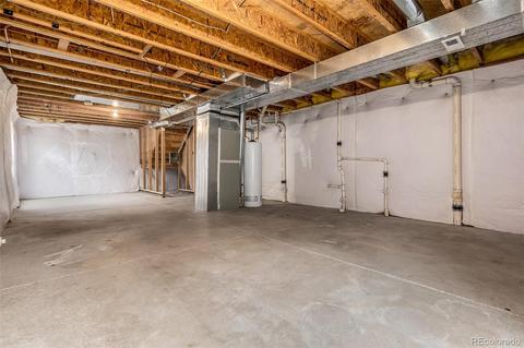 4946 Eugene Ct, Denver, CO 80239 photo 34