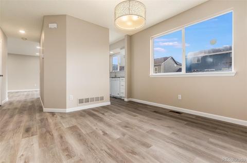 4946 Eugene Ct, Denver, CO 80239 photo 10