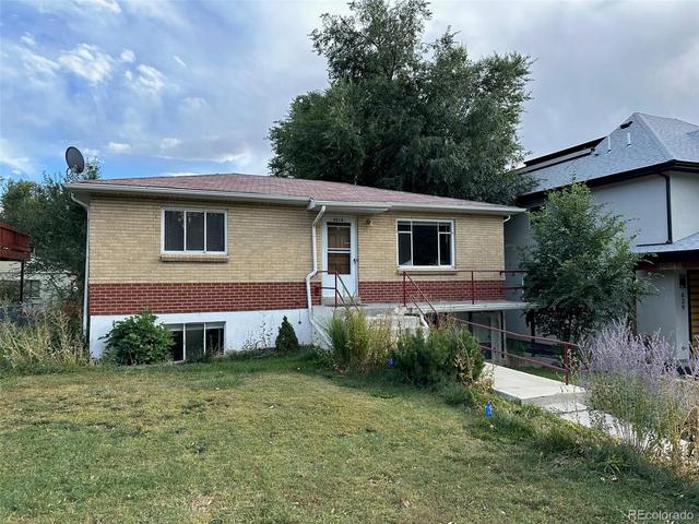 621 1st St, Golden, CO 80403