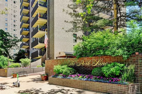 460 S Parkway S Pkwy #355, Denver, CO 80209