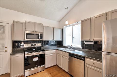 19507 E Purdue Pl, Aurora, CO 80013 photo 4