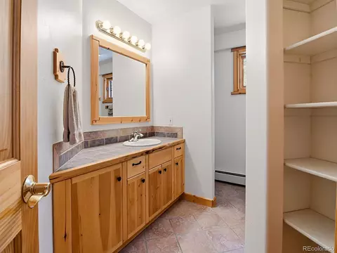 Bath - 1407 Delwood Dr, Bailey, CO 80421 photo 5 of 5