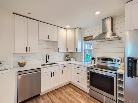 8783 Everett Ct, Arvada, CO 80005 photo 11
