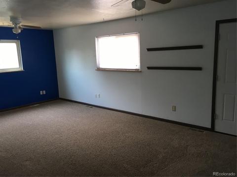 865 Newark St, Aurora, CO 80010 photo 10