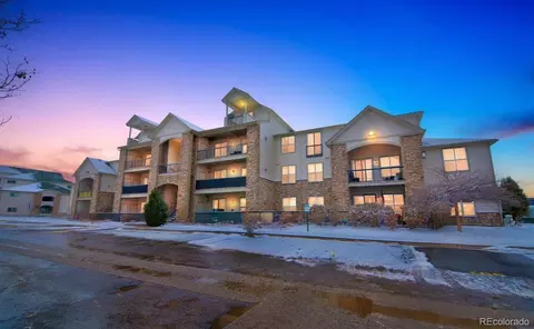 7222 S Blackhawk St #206, Englewood, CO 80112