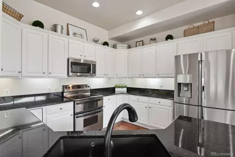 Kitchen - 20709 Euclid Dr, Centennial, CO 80016 photo 1 of 4