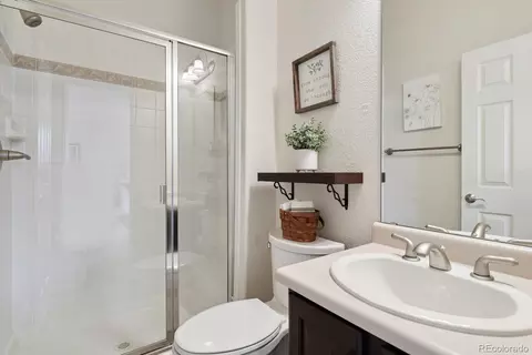 Bath - 20709 Euclid Dr, Centennial, CO 80016 photo 1 of 6