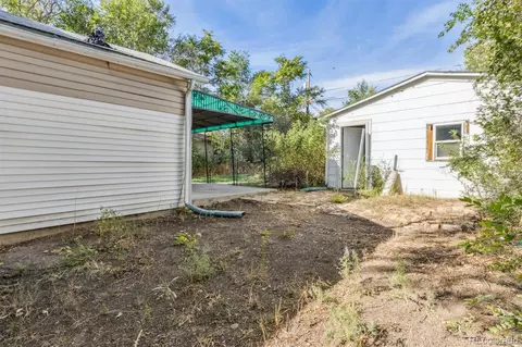 Exterior - 321 Stuart St, Denver, CO 80219 photo 2 of 8