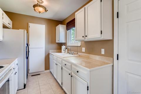 17263 E Princeton Dr, Aurora, CO 80013 photo 10