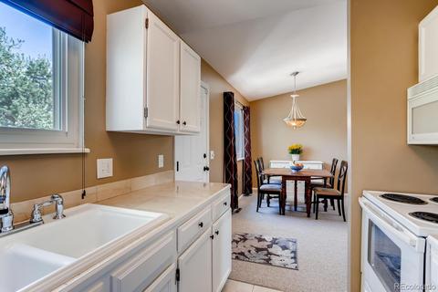 17263 E Princeton Dr, Aurora, CO 80013 photo 13