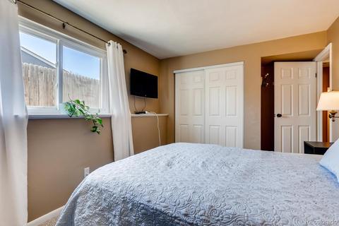17263 E Princeton Dr, Aurora, CO 80013 photo 17