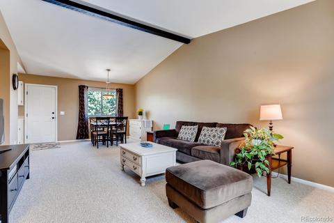 17263 E Princeton Dr, Aurora, CO 80013 photo 4