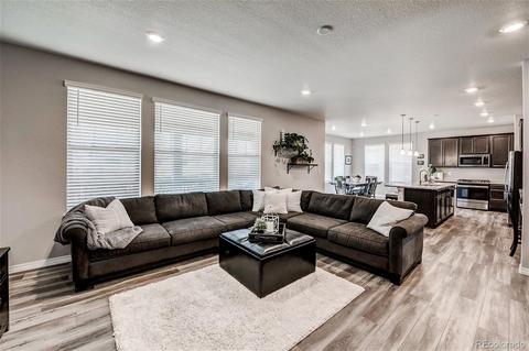27933 E Nova Pl, Aurora, CO 80016 photo 9