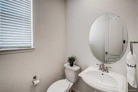 27933 E Nova Pl, Aurora, CO 80016 photo 7