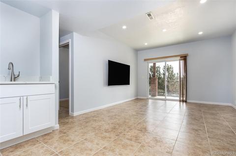 24238 E Davies Pl, Aurora, CO 80016 photo 22