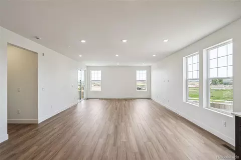 6384 E 154th Pl, Thornton, CO 80602 photo 5