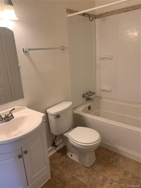 1732 Biscay St, Aurora, CO 80011 photo 12