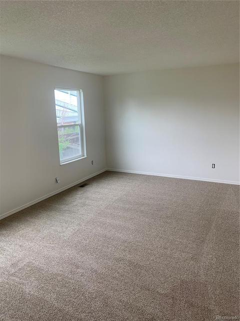 1732 Biscay St, Aurora, CO 80011 photo 3