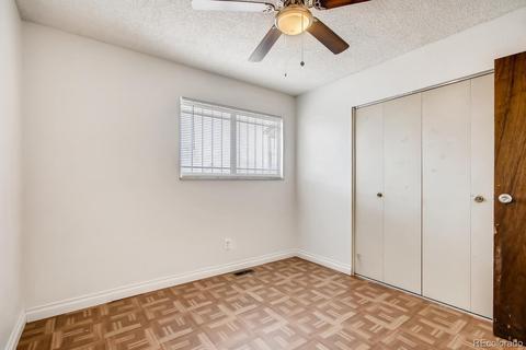 5144 Carson St, Denver, CO 80239 photo 14