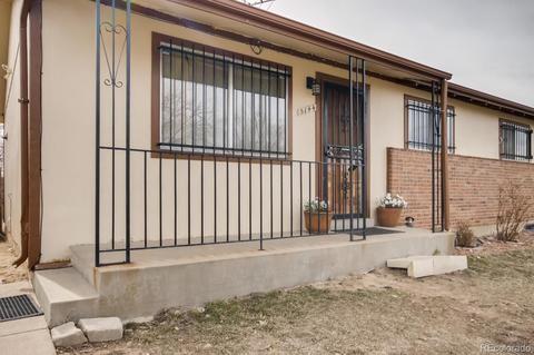 5144 Carson St, Denver, CO 80239 photo 1
