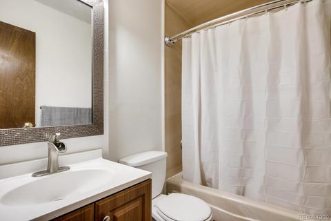 5144 Carson St, Denver, CO 80239 photo 10
