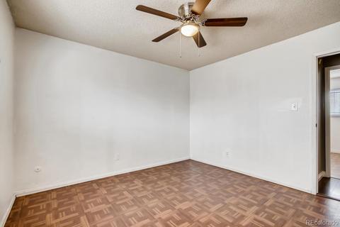 5144 Carson St, Denver, CO 80239 photo 7
