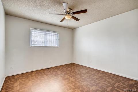 5144 Carson St, Denver, CO 80239 photo 6