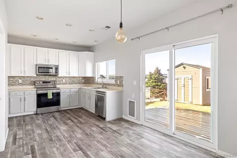 Kitchen - 14853 E 119th Ave, Brighton, CO 80603 photo 5 of 6