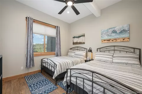 Bedroom - 40 Springview Ln #B102, Fraser, CO 80442 photo 4 of 6