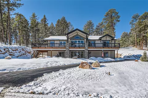 4170 Cheyenne Dr, Larkspur, CO 80118