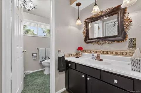 Bath - 6371 E Dickenson Pl, Denver, CO 80222 photo 3 of 5