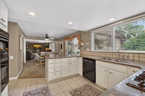 Kitchen - 6371 E Dickenson Pl, Denver, CO 80222 photo 2 of 4