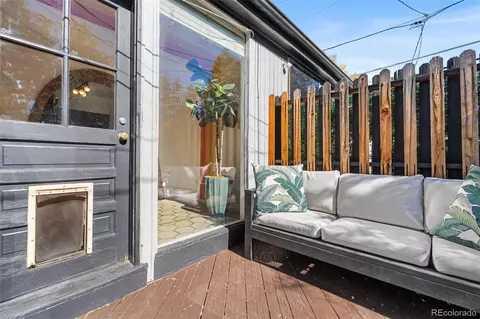 Exterior - 816 E 4th Ave, Denver, CO 80218 photo 3 of 9