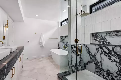 Bath - 35 S Jackson St, Denver, CO 80209 photo 3 of 6