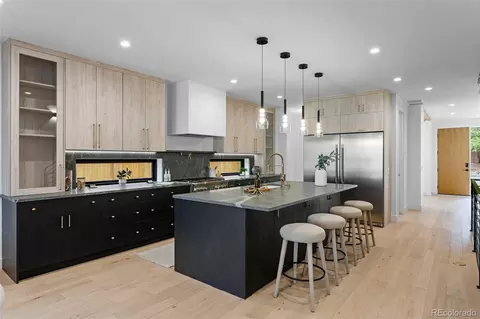 Kitchen - 35 S Jackson St, Denver, CO 80209 photo 3 of 5