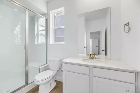 Bath - 7717 S Mobile Way, Centennial, CO 80016 photo 1 of 2