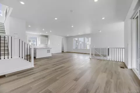 Living - 7717 S Mobile Way, Centennial, CO 80016 photo 2 of 2