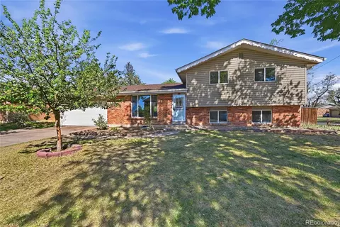 994 S Victor St, Aurora, CO 80012