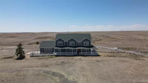 Exterior - 44166 E Iliff Trl, Bennett, CO 80102 photo 2 of 5