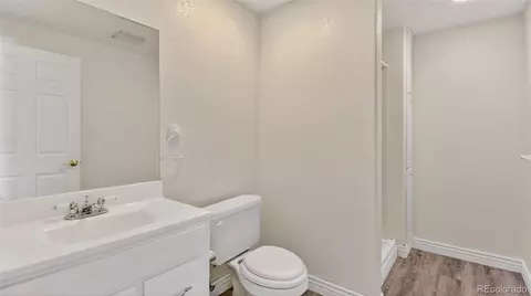 Bath - 44166 E Iliff Trl, Bennett, CO 80102 photo 6 of 6