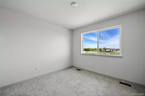 260 E 4th St, Berthoud, CO 80513 photo 12