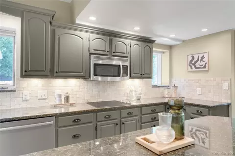 41 Skyline Dr, Lakewood, CO 80215 photo 11